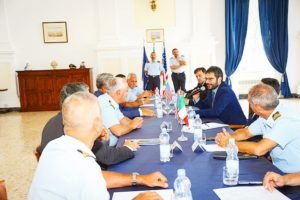 Aeroporto Militare di Capodichino angelo tofalo sottosegretario ministero difesa Ammiraglio James Foggo Comandante forze navali Usa Europa-AfricaAllied Joint Force Command di Napoli 