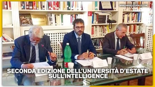 università intelligence