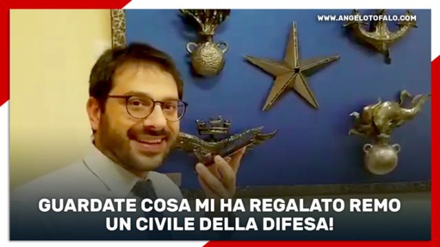 Guardate-cosa-mi-ha-regalato-Remo,-un-Civile-della Difesa! Guardate-cosa-mi-ha-regalato-Remo,-un-Civile-della Difesa!