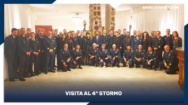 Visita al 4 Stormo aeronautica militare angelo tofalo sottosegretario ministro difesa movimento 5 stelle