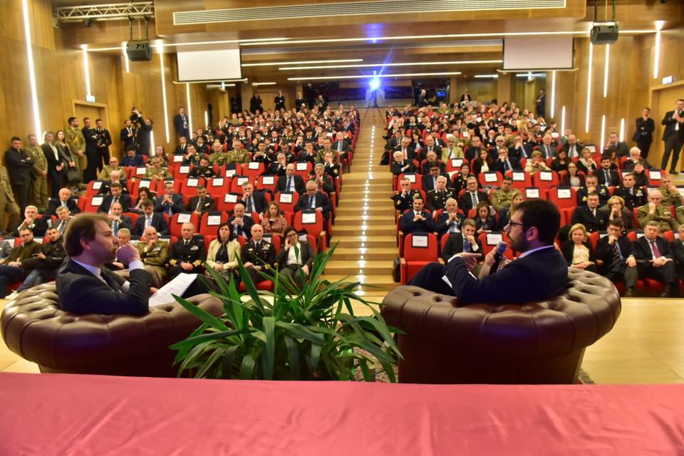 duplice uso sistemico angelo tofalo sottosegretario ministro difesa forze armate movimento 5 stelle (1)