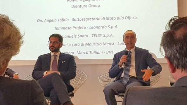 angelo tofalo Cyber Security possibili sinergie tra Governo, Industria e Università (1) angelo tofalo Cyber Security possibili sinergie tra Governo, Industria e Università (3)