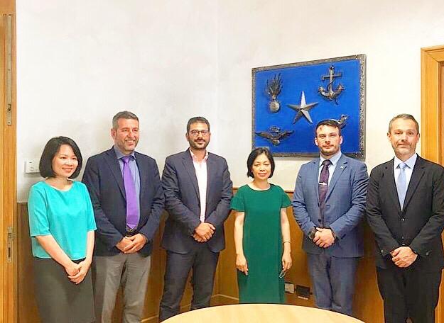 Angelo Tofalo incontra ambasciatrice vietnam Nguyen Thi Bich Hue