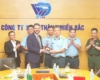 Primo giorno in Vietnam il Sottosegretario di Stato alla Difesa Angelo Tofalo visita la Vietnam Helicopter Corporation
