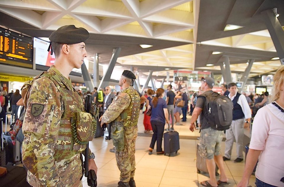 strade sicure militari a lavoro a ferragosto
