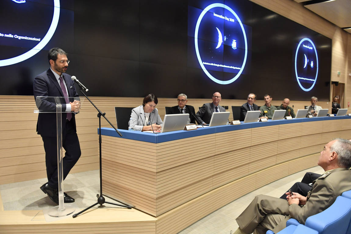 Aeronautica Militare - Innovation Day 2019 - l'intervento di Angelo Tofalo Sottosegretario di Stato alla Difesa