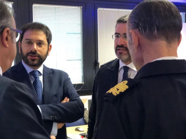 Angelo Tofalo (Sottosegretario Ministero Difesa) e Riccardo fraccaro (Sottosegretario Presidenza del Consiglio) visitano Thales Alenia Space Italia