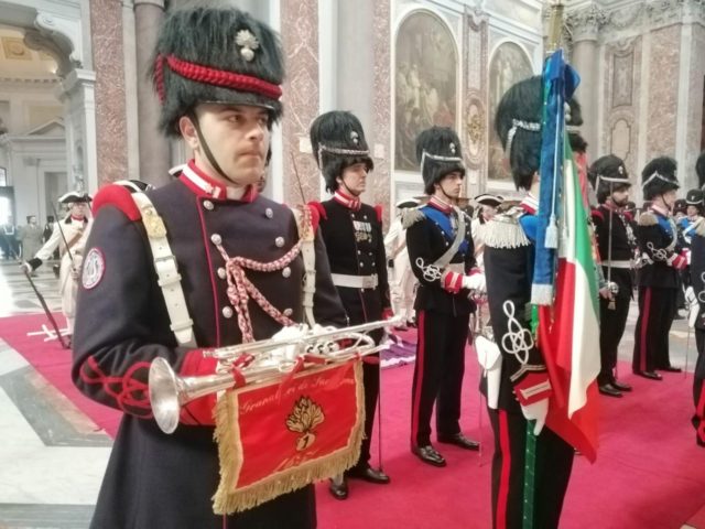 Granatieri-di-Sardegna-rendono-omaggio-alla-memoria-del-Duca-di-San-Pietro