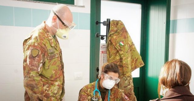 COVID-19 in bozza DL, arruolamento di 120 medici ufficiali e 200 infermieri dell’Esercito Italiano COVID-19 in bozza DL, arruolamento di 120 medici ufficiali e 200 infermieri dell’Esercito Italiano