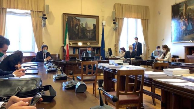 Documento di economia e finanza 2020. La discussione in IV Commissione Difesa