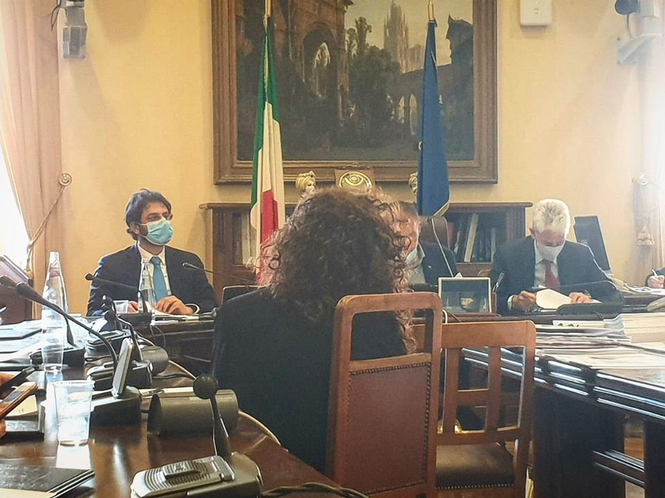 Golden Power poteri speciali sugli assetti societari di difesa e sicurezza