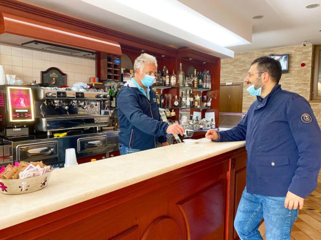 Il Sottosegretario di Stato alla Difesa Angelo Tofalo incontra il Sindaco di Sasso di Castalda Rocchino Nardo (Basilicata)