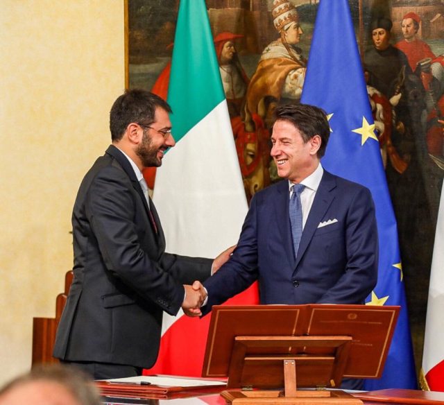 Governo Conte II il giuramento del Sottosegretario alla Difesa Angelo Tofalo
