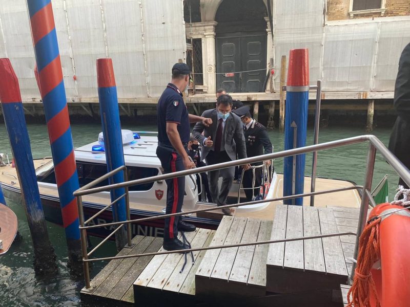 Il Sottosegretario Tofalo visita il Comando Provinciale Carabinieri di Venezia