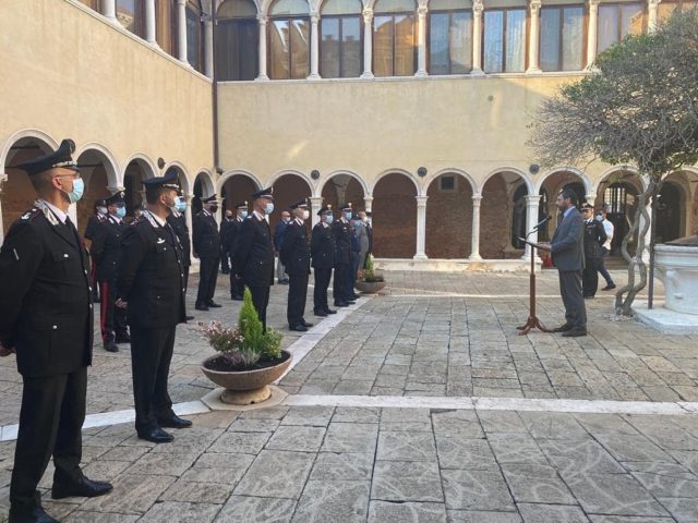 Il Sottosegretario Tofalo visita il Comando Provinciale Carabinieri di Venezia (9) Il Sottosegretario Tofalo visita il Comando Provinciale Carabinieri di Venezia
