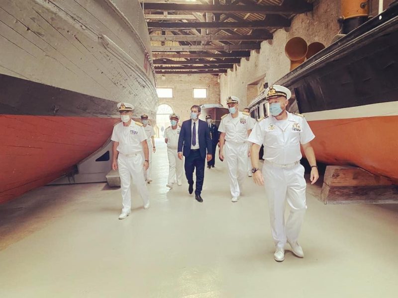 Il Sottosegretario alla Difesa Tofalo in visita all Istituto di Studi Militari Marittimi di Venezia