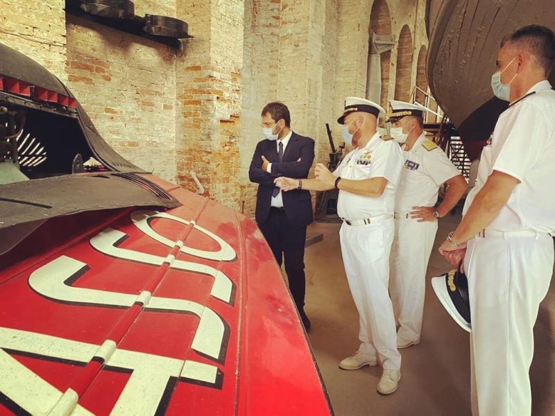 Il Sottosegretario alla Difesa Tofalo in visita all Istituto di Studi Militari Marittimi di Venezia