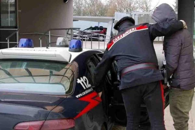 Foggia Carabinieri mafia 16 arresti Foggia Carabinieri mafia 16 arresti