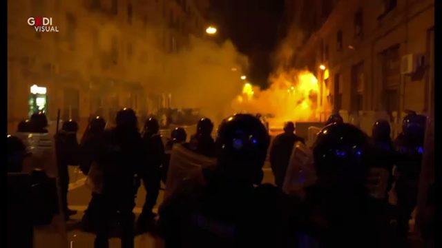 Scontri a Napoli violenza inaccettabile! È il momento di rimanere uniti